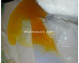 Foto langkah ke 7 dari resep Bolu Tape Keju Kismis.