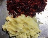 A picture of step 4 of Beetroot Cutlets.