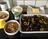 Pas rețetă Crumble cu prune, nuci și scorțișoară 1 fotografie
