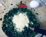 Foto del paso 2 de la receta: Tortilla de espinacas con ensalada tricolor en essen