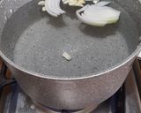 Foto del paso 2 de la receta: Caldo de frijol con fideos y huevo