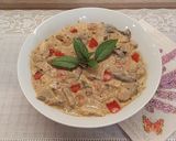 Selymes paradicsomos-gombás csirkeragu recept fázis 6 fotója