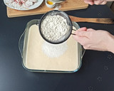 Foto del paso 3 de la receta: Bizcocho de plátano relleno de chocolate