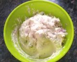 A picture of step 2 of Medu Vada.
