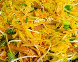 Hình bước làm 5 của món Bún xào nghệ lòng