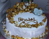 A picture of step 5 of Caramel Popcorn Cake.
