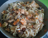 Foto del paso 4 de la receta: Noodles de arroz con pavo