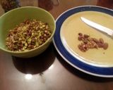 A picture of step 2 of Umm Ali (egyptian dessert).