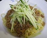 A picture of step 5 of Zha Jiang Udon (Japanese-Style Zha Jiang Mian).