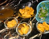 A picture of step 5 of Khatha pani pakora😋کھٹا پانی پکوڑہ 😋.