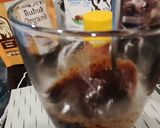 Foto langkah ke 2 dari resep Homemade Iced Cinnamon Mocha Latte (Low Caffeine).