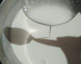 A picture of step 2 of Chhunchi patra pitha.
