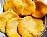मका पीठाचे पानगे (maka pithache pange recipe in marathi) रेसिपी स्टेप 2 फोटो