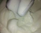 A picture of step 6 of Pineapple spong cake (pineapple shape).