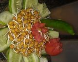 अंकुरित सलाद (ankurit salad recipe in Hindi) रेसिपी चरण 3 फोटो