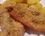 Parmezános csirkemell, tepsis krumplival recept fázis 2 fotója