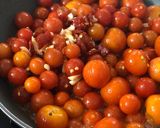 A picture of step 2 of Cherry tomato pickle.