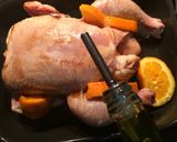 Foto del paso 7 de la receta: Pollo con naranja al horno