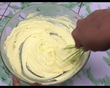 Foto langkah ke 1 dari resep Lekker holland tanpa mixer wangi dan enak.