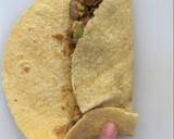 Foto del paso 12 de la receta: Fajitas rellenas de champiñón, aguacate, queso vegano y tomate 🍄 🥑🧀🍅