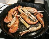 Foto del paso 2 de la receta: Fideuá, con alioli y fideo n°2