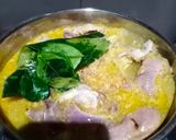 Foto langkah ke 2 dari resep Ayam ungkep bumbu lengkuas.