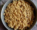 Foto del passaggio 16 della ricetta Sbriciolata pesche e amaretti