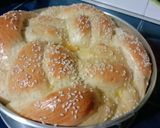 Foto langkah ke 5 dari resep Challah Bread-Braided Bread.