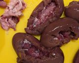 A picture of step 2 of Traditional English devilled lamb kidneys.