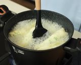 Foto langkah ke 9 dari resep Risol Bihun Devina Hermawan.