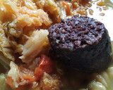 Foto del paso 4 de la receta: Cocido de col, garbanzos y morcilla