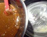 Une image de l'étape 8 de Gâteau chocolat au lait et cacahouètes grillées, salées.