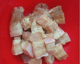 Hình bước làm 2 của món Ba rọi chiên giòn đặc biệt