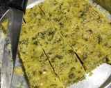 दुधी-कोथिंबीर वडी (dudhi kothimbir vadi recipe in marathi) रेसिपी स्टेप 4 फोटो 