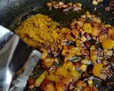 A picture of step 3 of Masala Maggi.