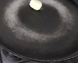 चिझ उत्तपा (cheese uttapam recipe in marathi) रेसिपी स्टेप 2 फोटो