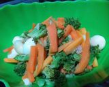 Foto langkah ke 7 dari resep Garlic carrot broccoli.