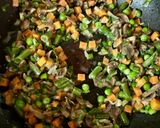 صورة لخطوة 3 من وصفة رز صيني 🇨🇳