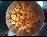 ગાજરનું લસણ વાળું અથાણું (Gajar Garlic Athanu Recipe In Gujarati) રેસીપી સ્ટેપ2ફોટો