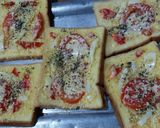 Foto langkah ke 8 dari resep Simple Pizza.