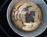 एगलेस ज़ेबरा केक (Eggless zebra cake recipe in Hindi) रेसिपी चरण 5 फोटो
