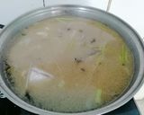Hình bước làm 2 của món Cá bóp nấu canh chua kiểu Vũng Tàu