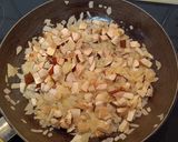 Foto del paso 2 de la receta: Merluza con salsa de boletus frescos