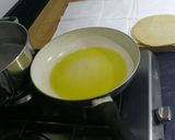 A picture of step 10 of Sweet and spicy prawn and coconut curry with rice noodles.