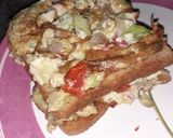 A picture of step 3 of Omelette Sandwich.
