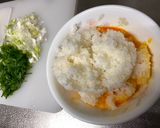 A picture of step 3 of Fried Rice with Small Fried Eggs.