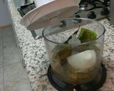 Foto del paso 3 de la receta: Pollo al Horno （Como el de las pollerías）