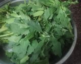 बथुआ आलू की कचौड़ी रेसिपी चरण 1 फोटो