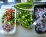 Foto langkah ke 1 dari resep Cumi Masak Kecap.
