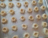Foto langkah ke 4 dari resep Thumbprint.